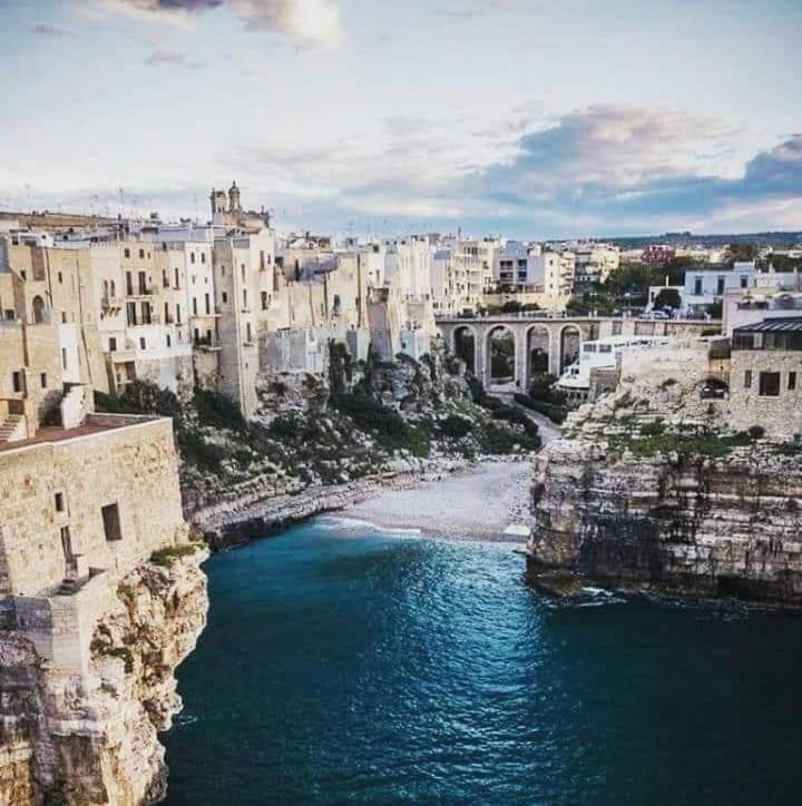 Vacanze Al San Domenico 莫拉-迪巴里 外观 照片